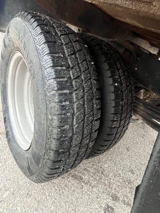 Mercedes 609 Бордово