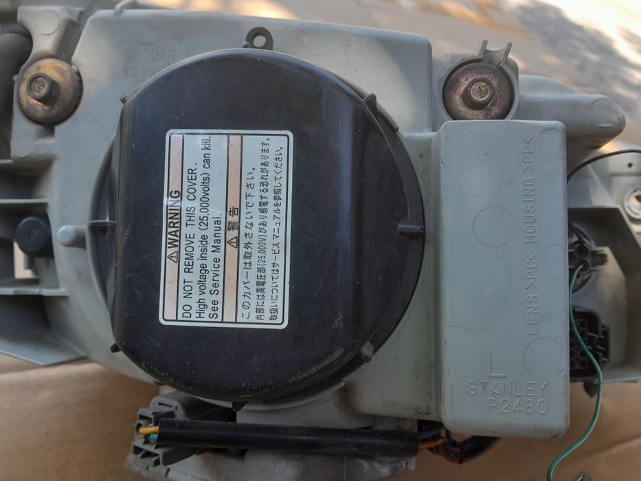 Фары для Mazda primacy