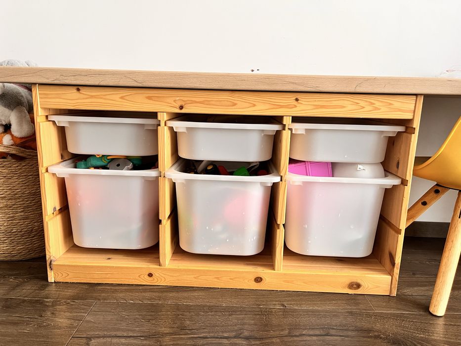 Trofast IKEA cu sertare incluse