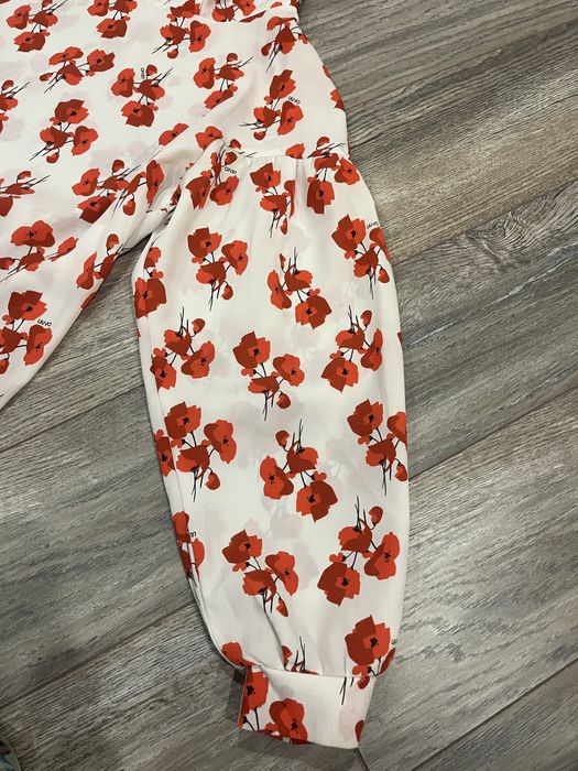 Костюм с панталон  и риза