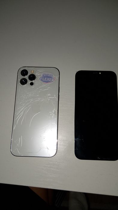 iPhone 12 Pro на запчасти.