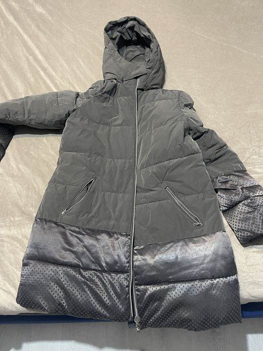 Продам куртку Emporio Armani