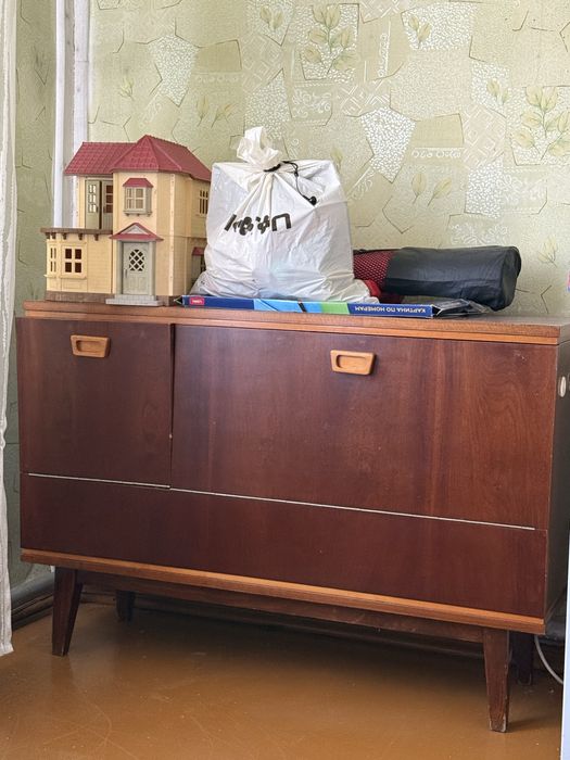 Продам комод в хорошем  состоянии !