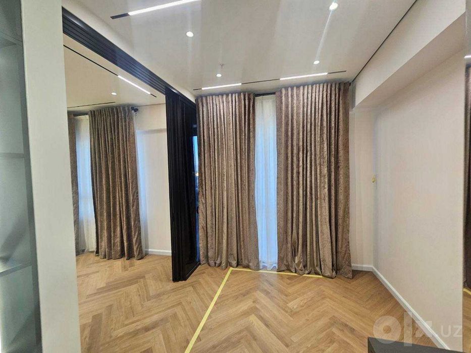 Продаётся 2-х  НОВОСТРОЙКА ЖК Akay City  Ориентир: ул К. Ниязова