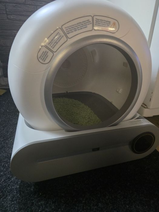 Litieră automata  nouă