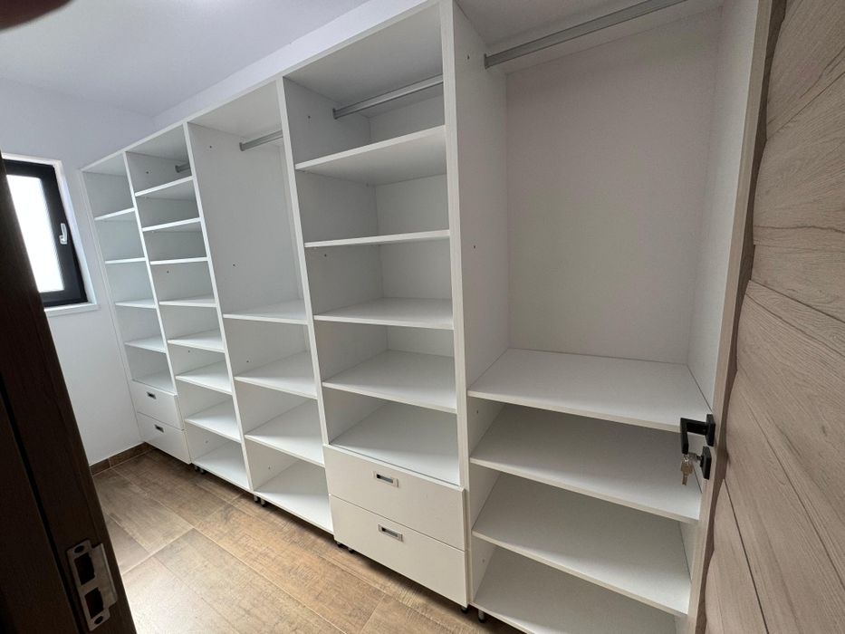 Casă nouă mobilată și utilată