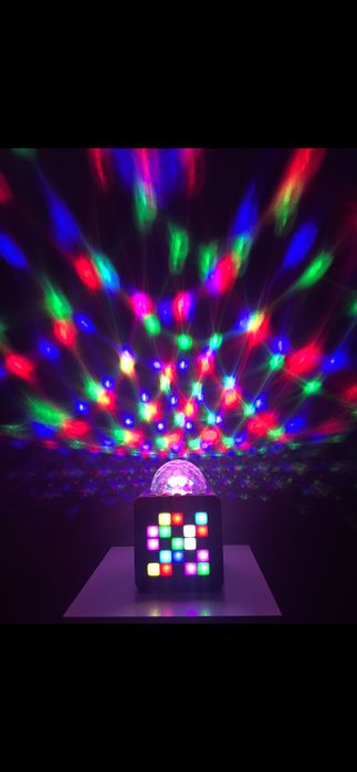 Boxa Bluetooth Portabila Karaoke cu proectie jocuri lumini