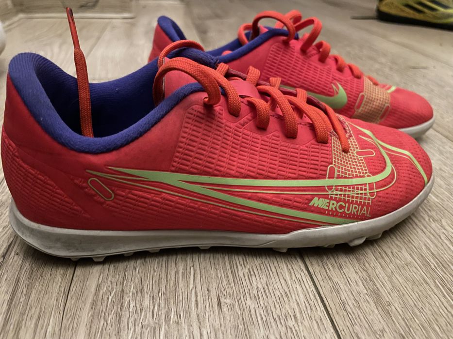 Ghete Sintetic Nike marimea 32