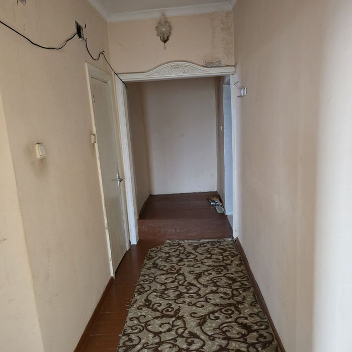 Срочно сотилади Сергели 1. 2/5/5 ремонт средней 2×6 балкон мактаб богч