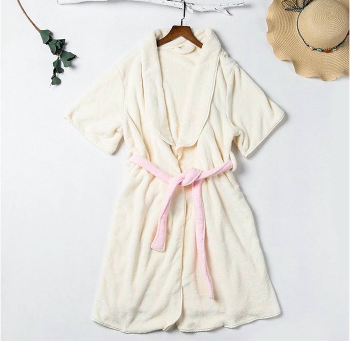 Махровый халат для женщин