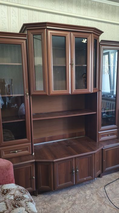 Продам шкаф состояние среднее