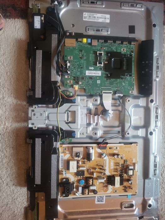 Piese pt tv smart Samsung,Precizez,sunt perfect funcționale