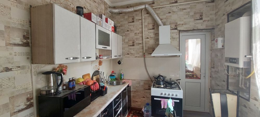 2/2/7. Сергели 6а. Квартира 50 м², дом кирпичный. Метро - 800 м.