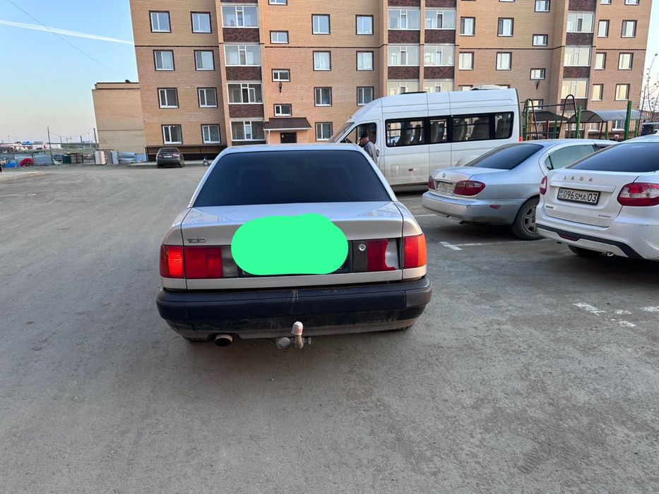 Продам Ауди 100с4