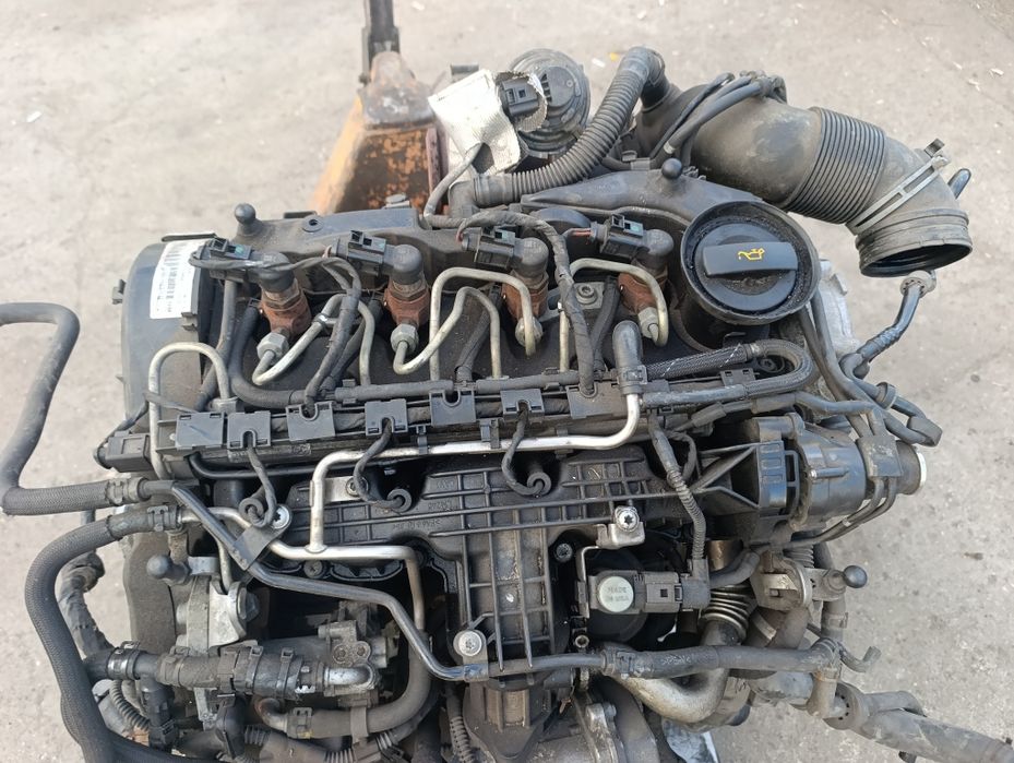 Дизелов двигател 1.6 тди с код CAY 105 кс Фолксваген , Ауди / 1.6 tdi VW , Audi