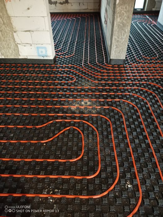 Sape mecanizate pentru încălzirea pardoseală materiale și manopera