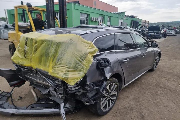 usa portiera Aripa stanga dreapta carenaj broasca maner portiera geam Renault Talisman an 2016, motor 1.6 dci 160cp cod R9M 452  dezmembrari