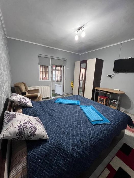 Garsonieră – Cartier Tudor, zona Diamant | Mobilată complet | Intrare privată