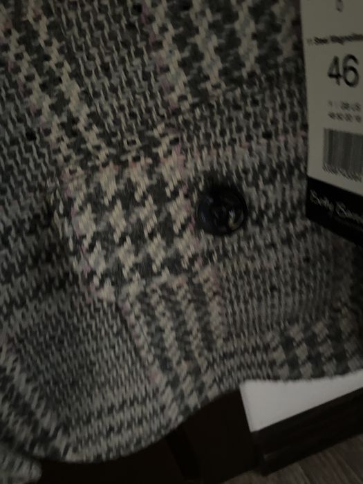 Жаңа пиджак. Новый пиджак.