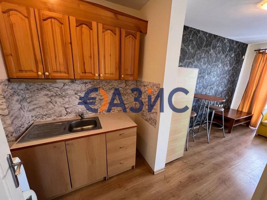 Продава се Едностаен апартамент в к.к. Слънчев бряг - 50 кв.м за 632 €/кв.м - Снимка #14