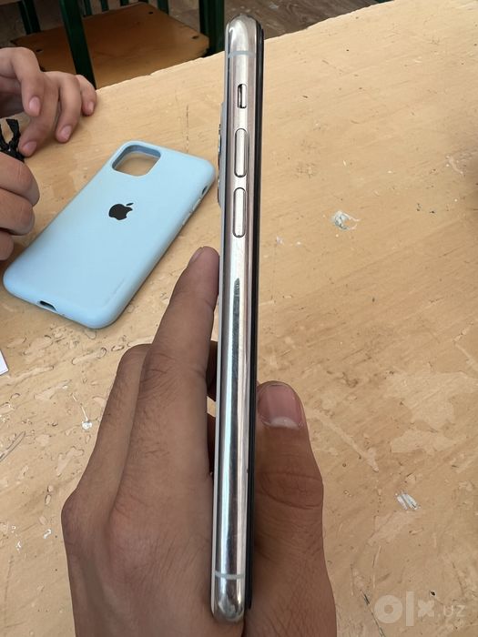 Iphone 11 pro soltiladi