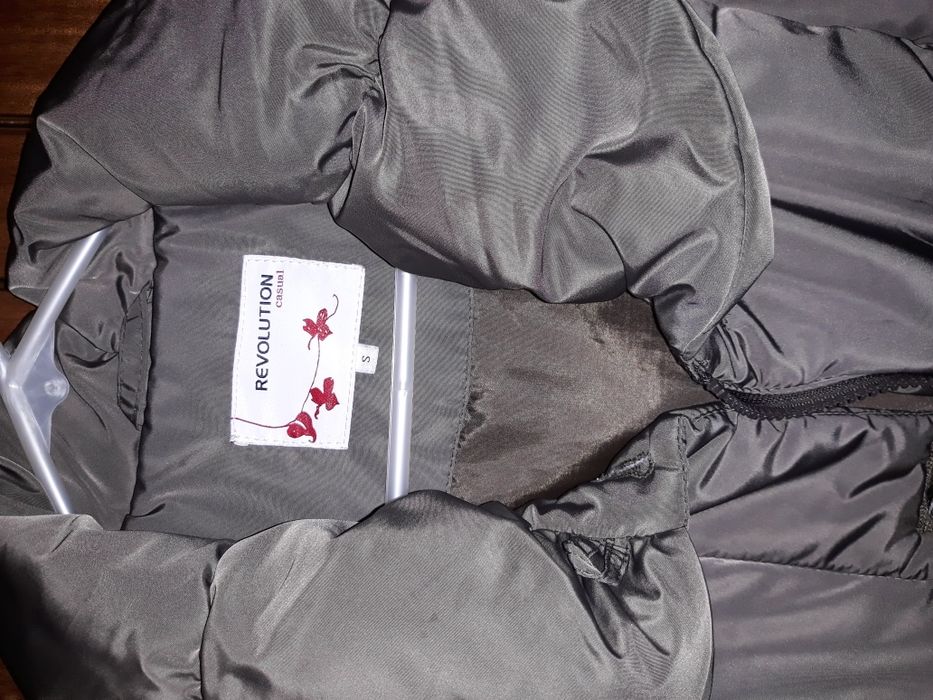 Якета по 24лв,почти чисто нови