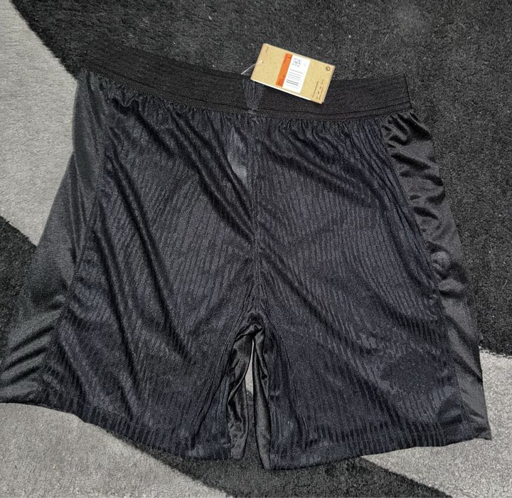 Pantaloni scurți Chelsea 25-26 second away kit