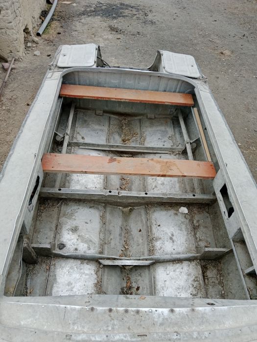 Лодка прогресс с матором Вихр 30