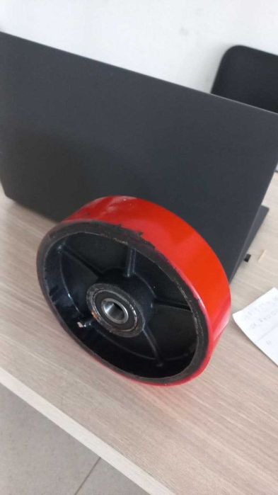 запчасти и колесо для рохли . ролики для гидравлические тележки .ОПТОМ