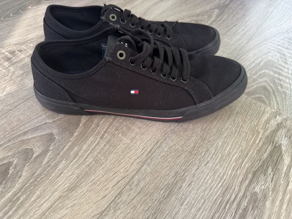 Мъжки кецове Tommy Hilfiger 43 номер