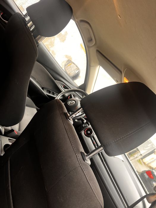 Vine mazda 14 duzel 6000€ neg 2016 matriculata in2019 detali in pv