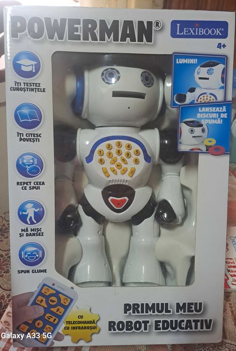 Robot interactiv - Powerman