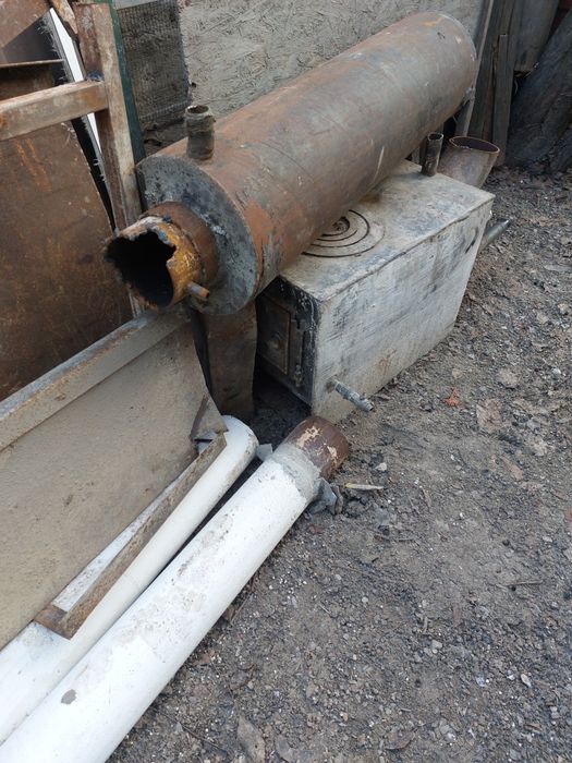 Продам печь с титаном