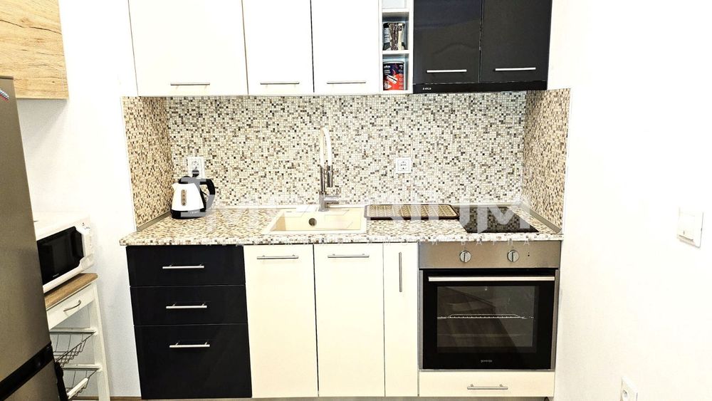 Дава се под наем Двустаен апартамент в Варна, Бриз - 50 кв.м за 663 € - Снимка #5