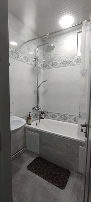 Продается 4 комнатная квартира