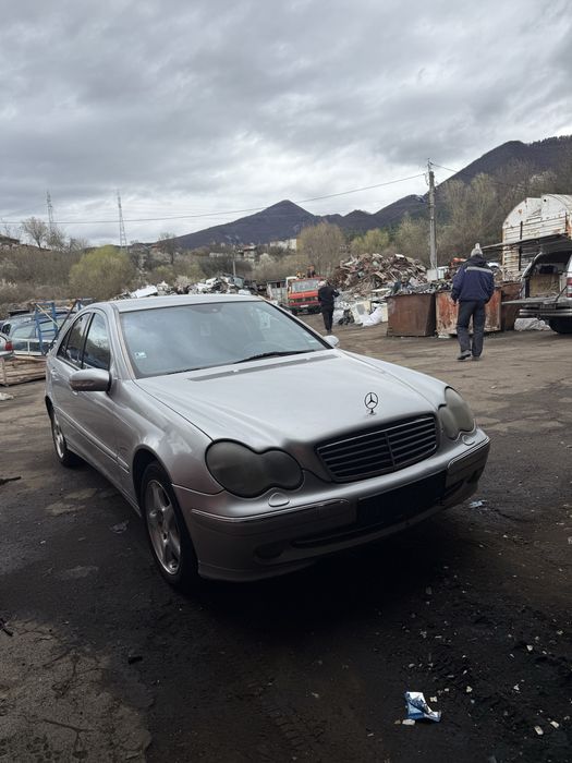 Мерцедес c220 w203 143кс НА ЧАСТИ