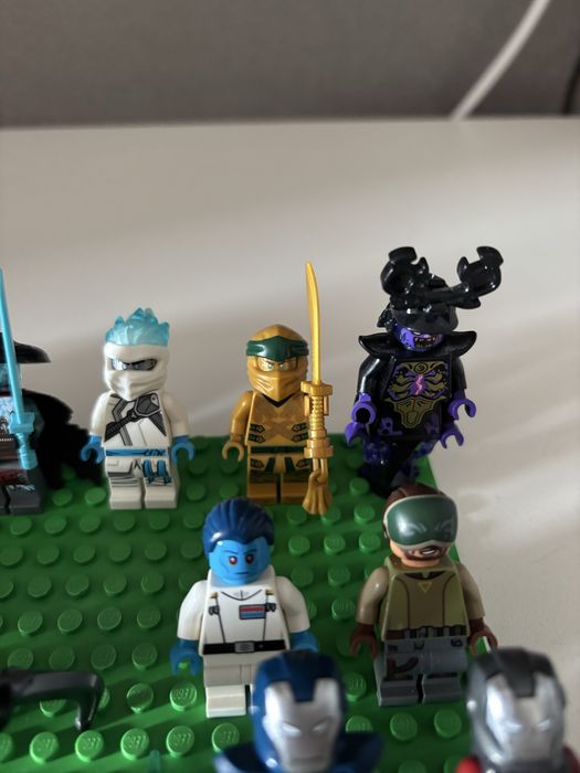 Оригинальные фигурки LEGO