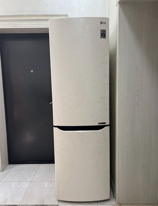 Холодильник с доставкой  Nofrost