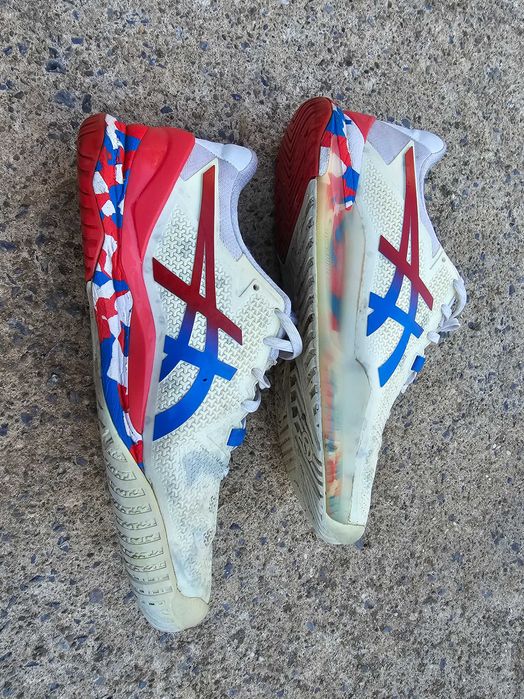 Маратонки ASICS 44.Номер,Перфектни