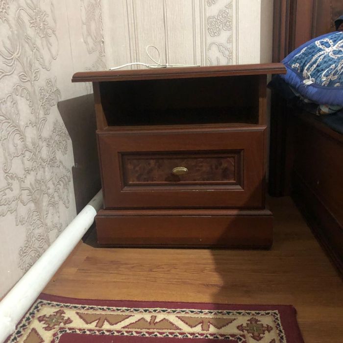 Спальный гарнитур б/у