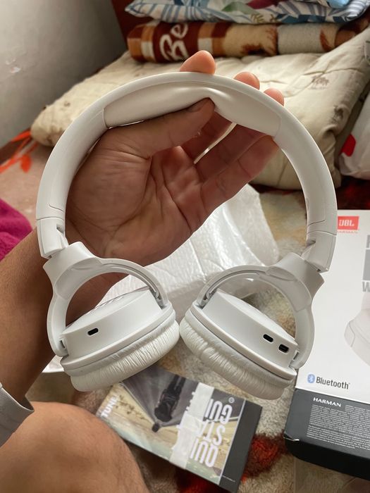 Jbl наушник pere bass