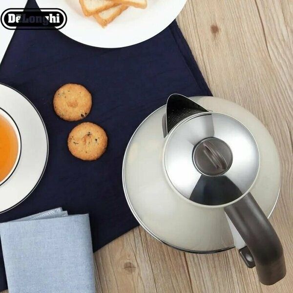 DeLonghi Электрический чайник KBOV2001. BG, бежевый