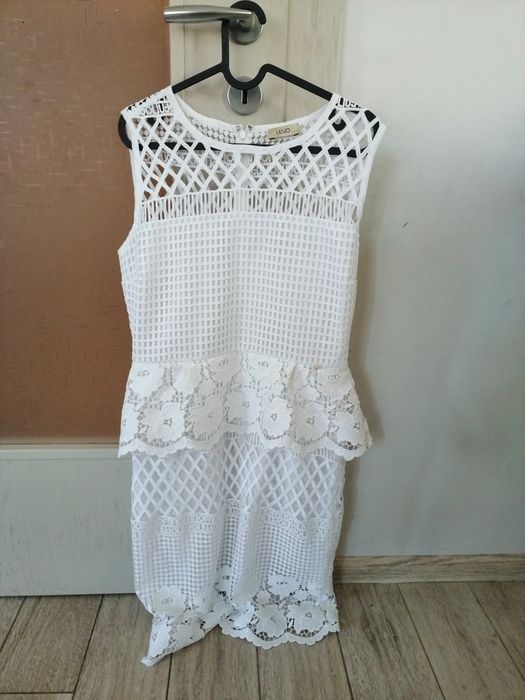 Чисто нова уникална рокля liu jo