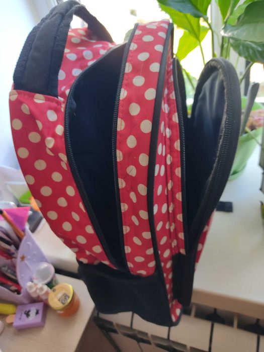 Продам рюкзак школьный