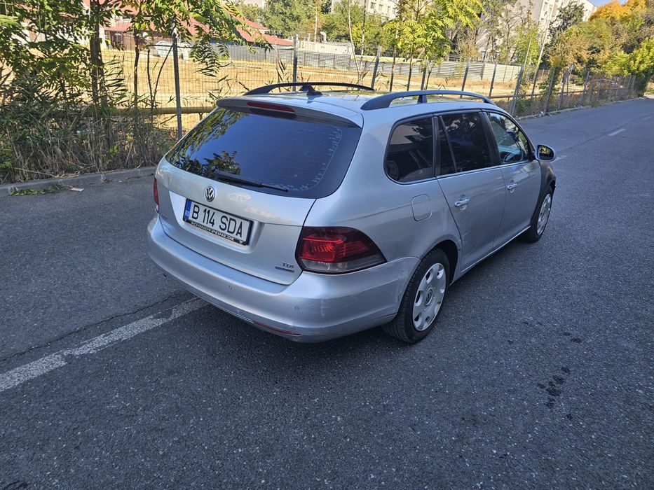 VOLKSWAGEN Golf 2011 — imagine 4