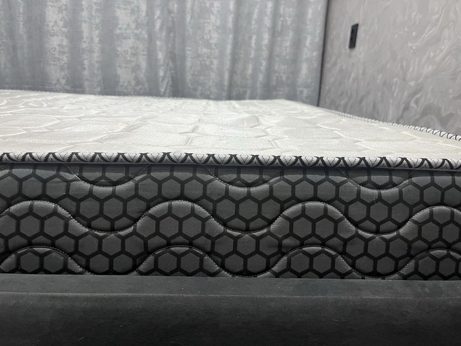 Продам матрас 180 х 200