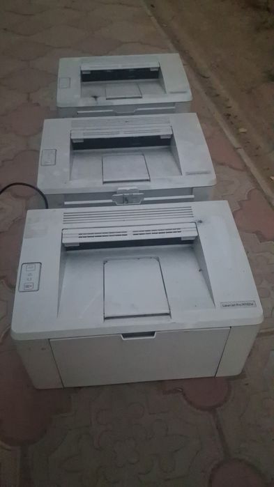 Продам принтер hp m 102 w