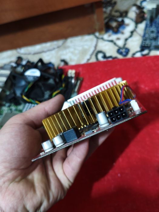 Комплектуюшие к пк