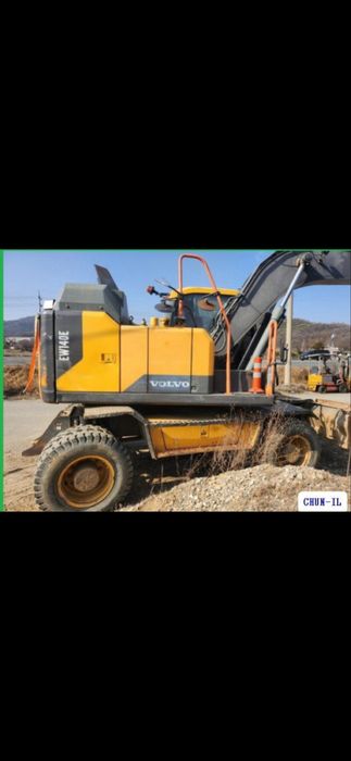 Экскаватор хизмати