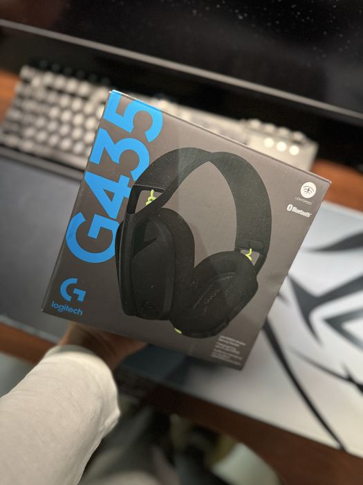 Игровые наушники Logitech G435